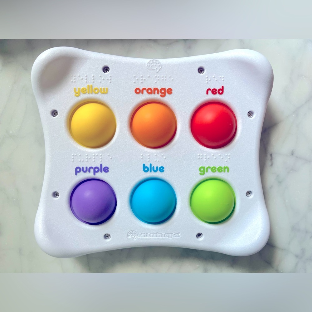 Brand New In Box Fat Brain Toys Dimpl Duo Board Toy.